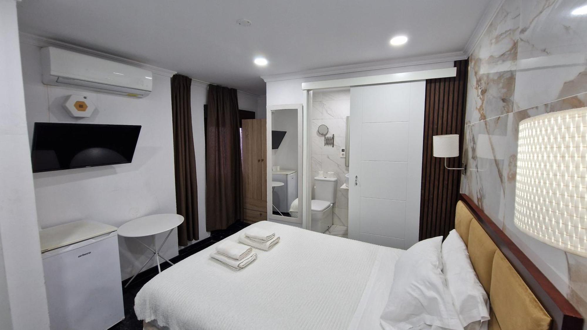 Boutique Princesa Marbella Luaran gambar